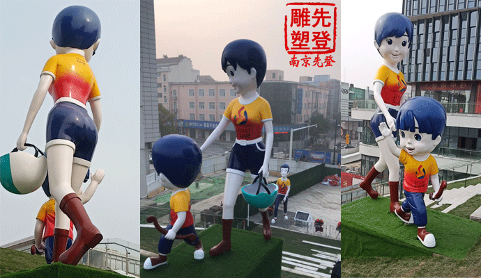 不锈钢人物雕塑 (3).gif