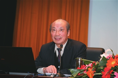 先登雕塑学术顾问-左庄伟教授