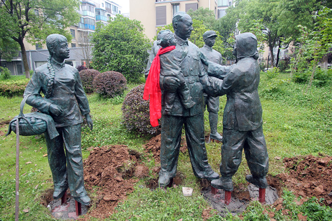 青铜雕塑厂家（南京先登雕塑）