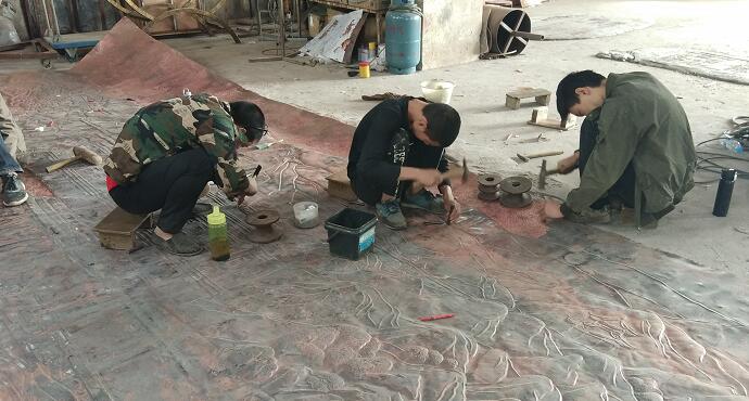原来锻铜雕塑制作浮雕壁画这么制作的!保养秘诀是这样的！