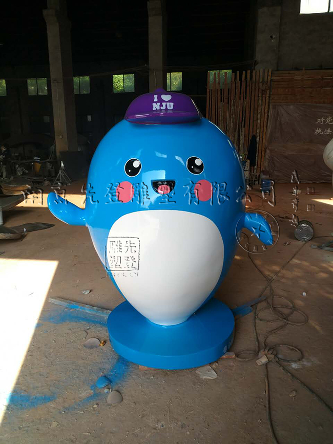 南京玻璃钢彩绘雕塑