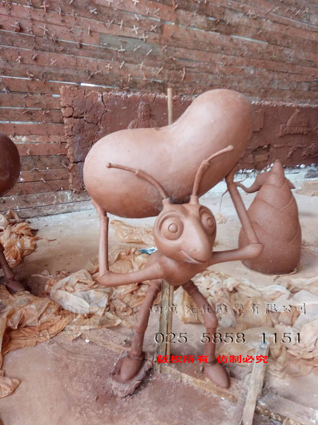 南京玻璃钢雕塑/南京雕塑厂/南京雕塑公司/玻璃钢雕塑