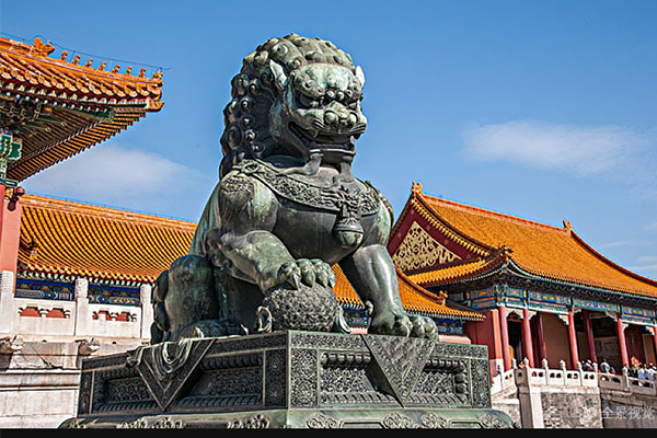 铸铜狮子雕塑制作.jpg 铸铜狮子雕塑制作.jpg