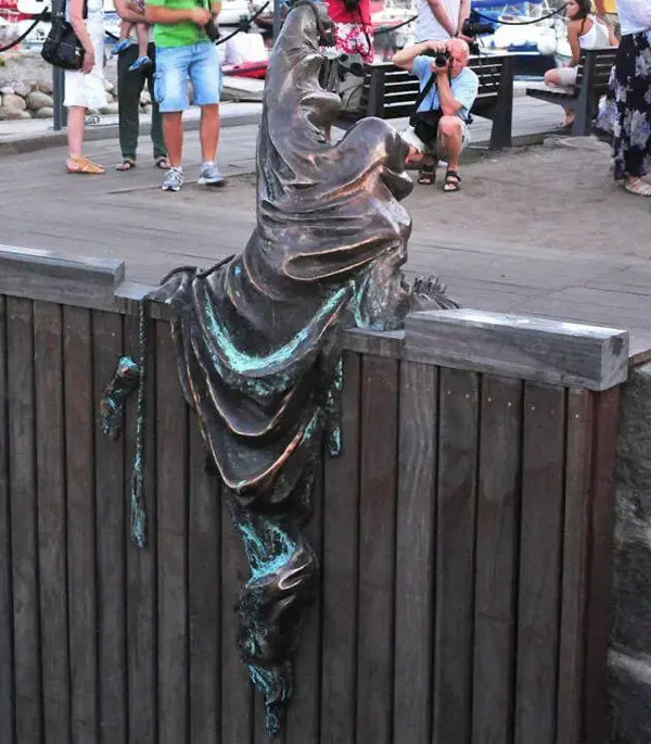 黑色幽灵2.jpg 黑色幽灵2.jpg