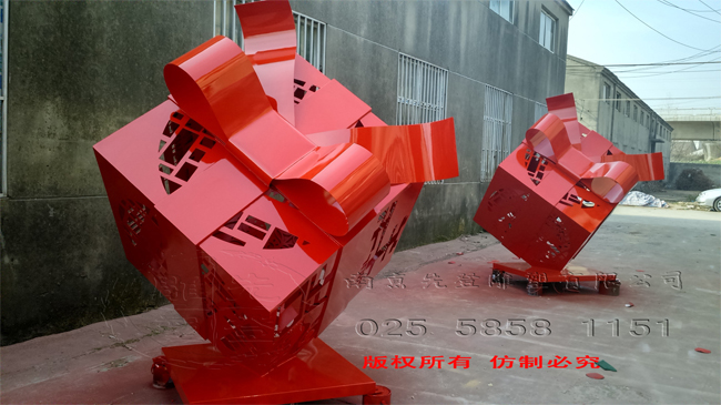 南京不锈钢雕塑的优点