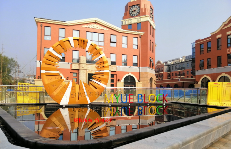 不锈钢雕塑用什么材质和厚度合适？