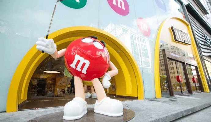 为何开发商都喜欢在商场放置不锈钢雕塑？