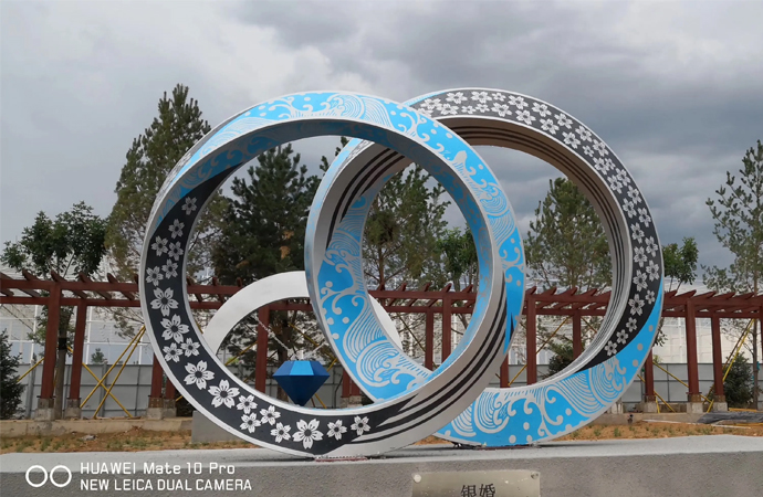 金属雕塑制作验收时需要注意的问题！