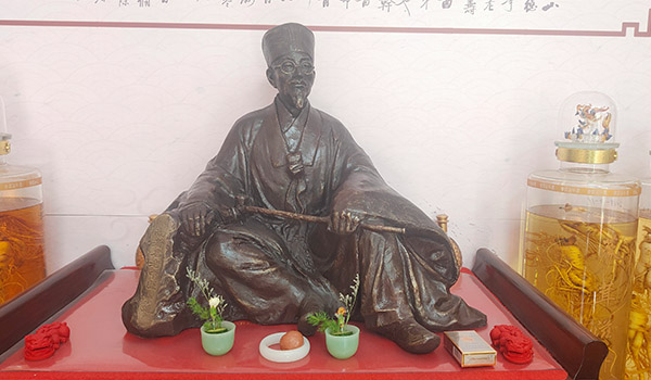 铸铜雕塑制作的艺术魅力